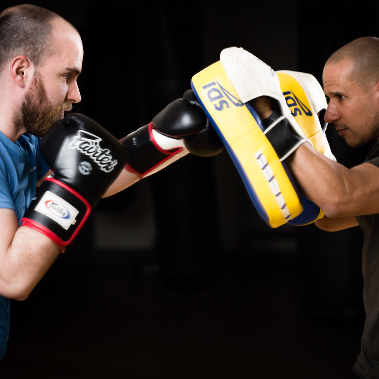 La Boxe technique, cardio et ludique avec votre coach Titanium Coaching La Boxe technique, cardio et ludique avec votre coach Titanium Coaching